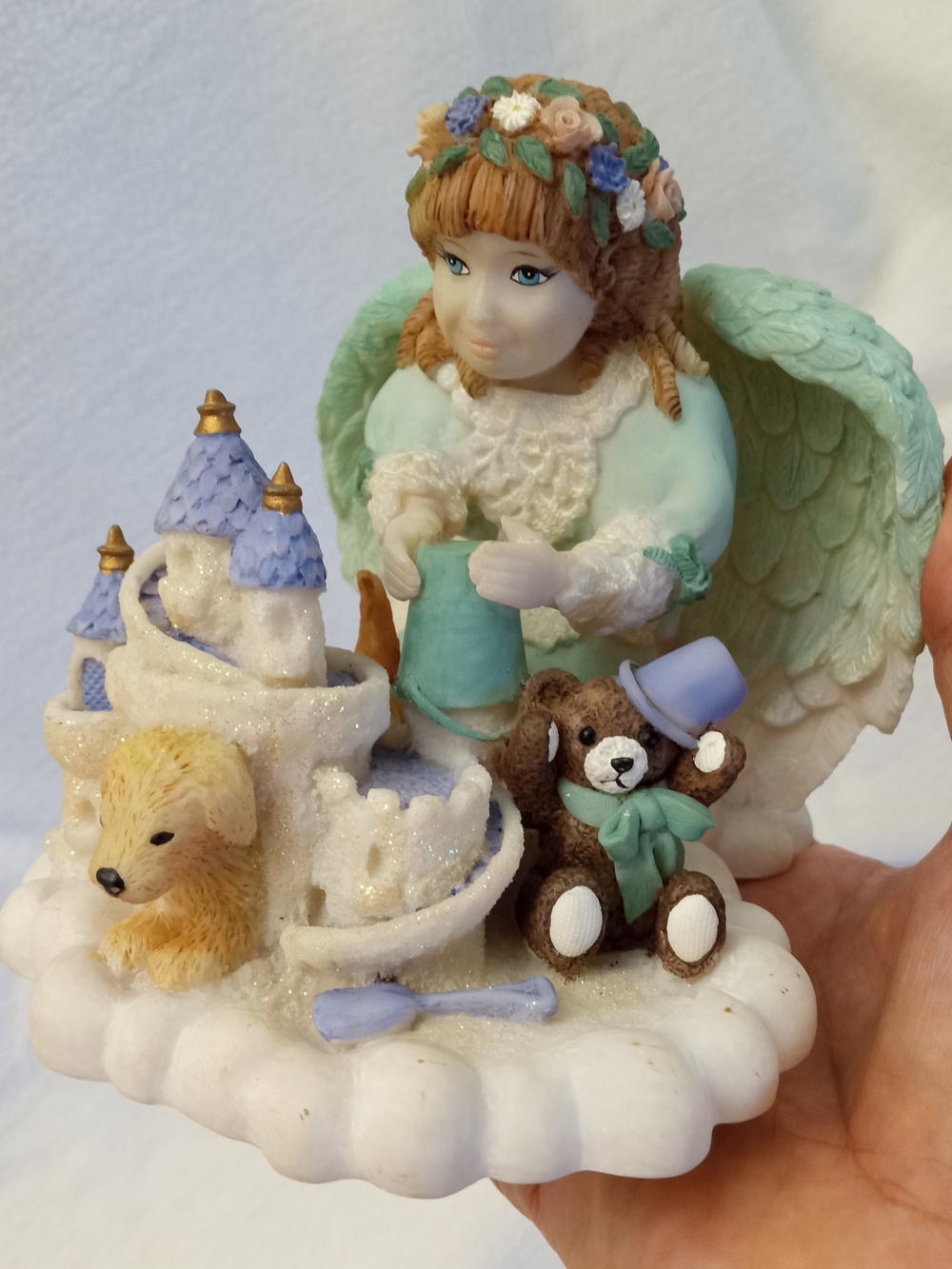 "SANDY'S SANDCASTLE" 1999 HEAVEN'S LITTLE HELPERS Angel Originals Collectible